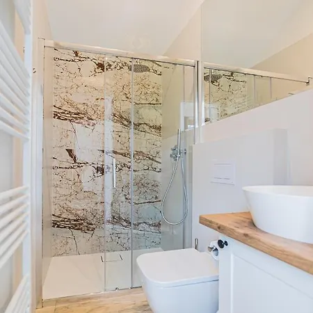 Nowe Domki Deluxe Z Widokiem Na Zatoke Z Basenem I Sauna Oslonino Exterior photo