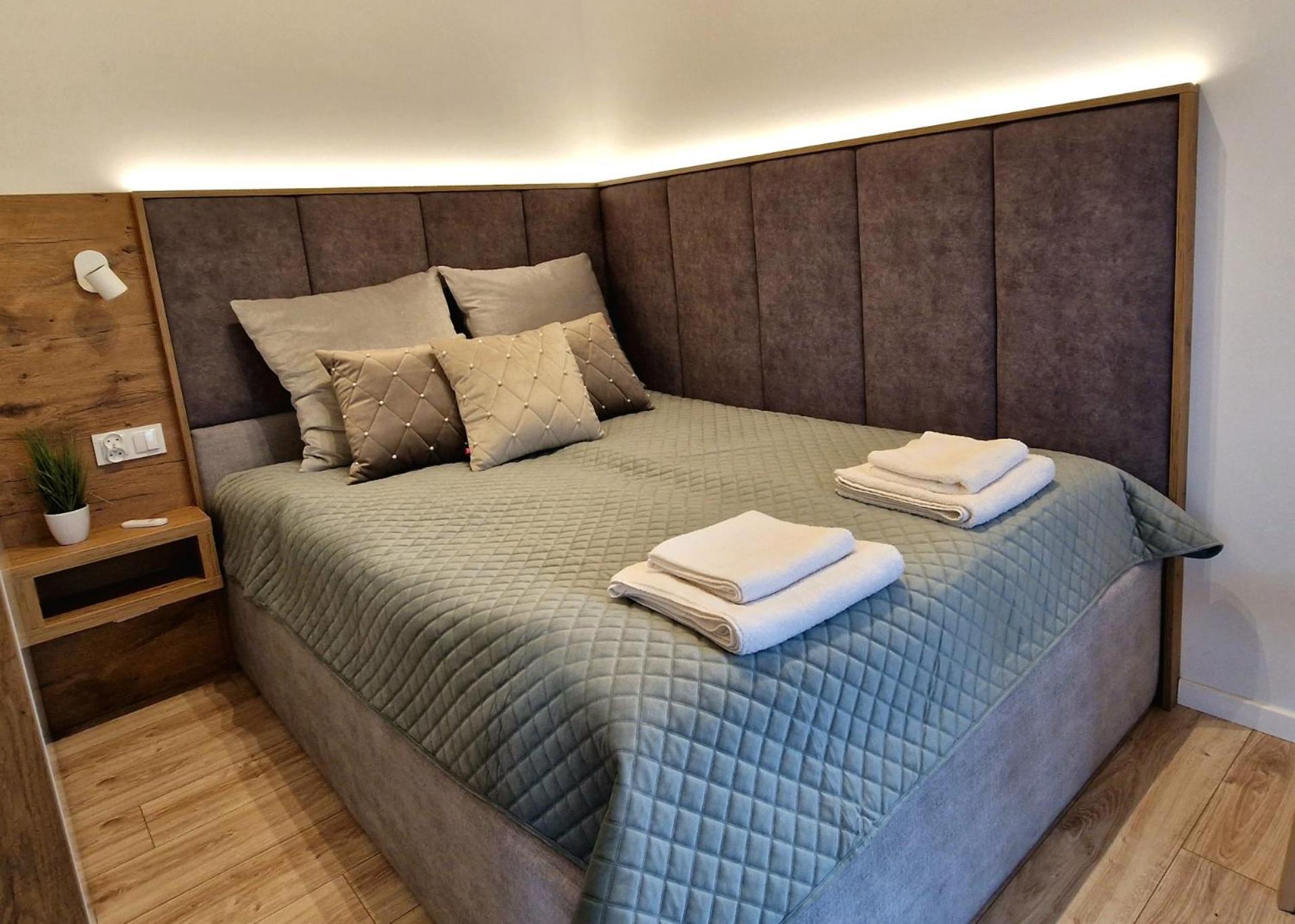 Nowe Deluxe Z Widokiem Na Zatoke Z Basenem I Sauna Holiday home Oslonino