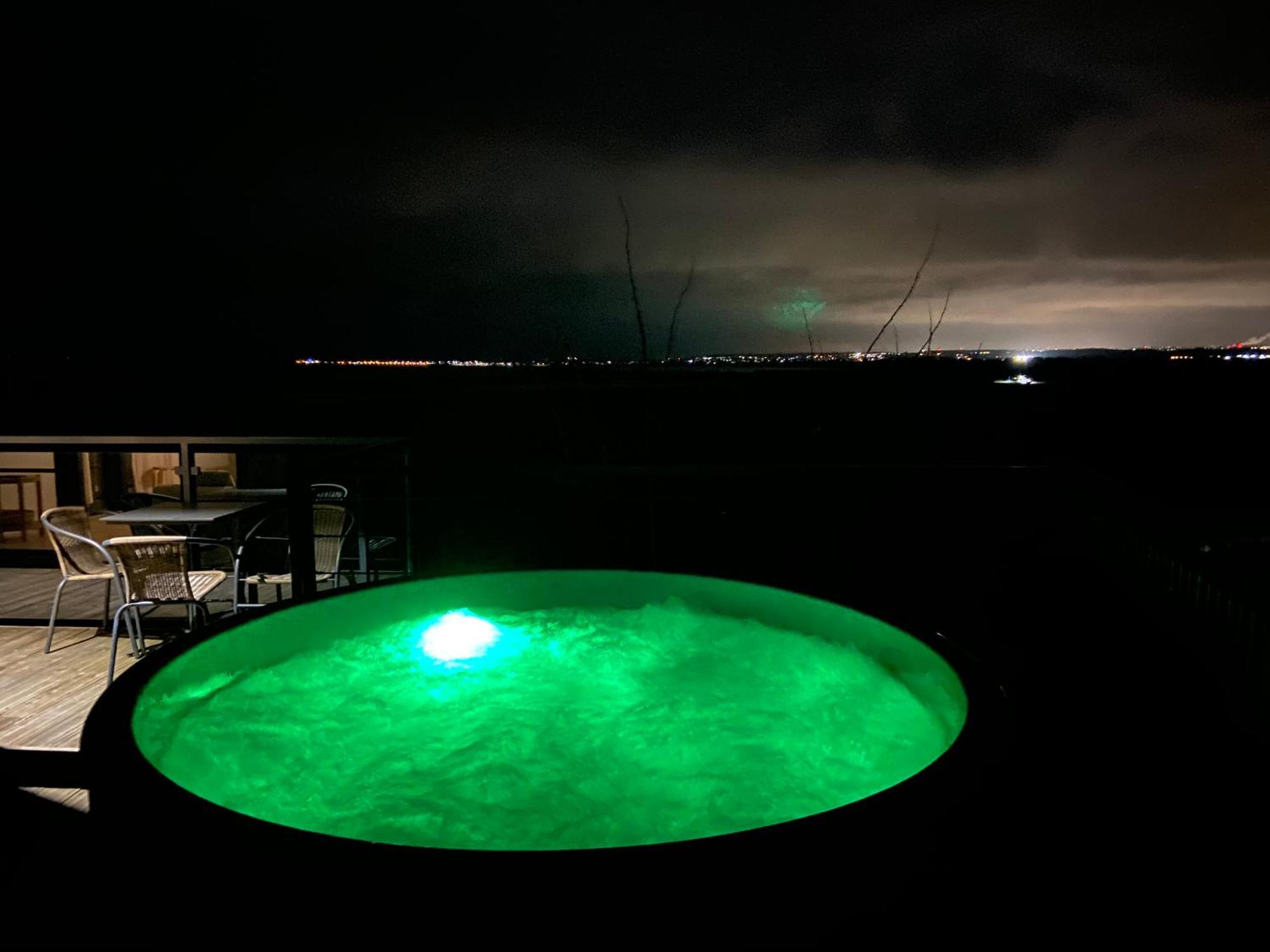 Nowe Deluxe Z Widokiem Na Zatoke Z Basenem I Sauna Oslonino