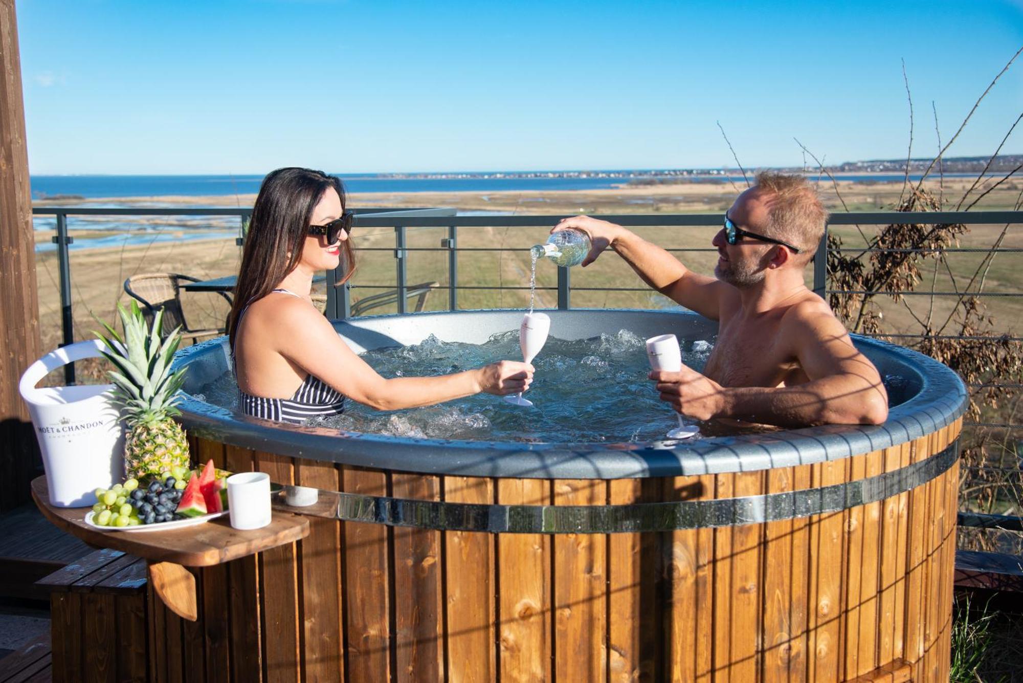 Nowe Deluxe Z Widokiem Na Zatoke Z Basenem I Sauna Holiday home Oslonino